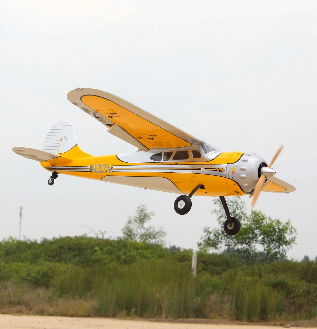 Cessna 195 229cm 35-50cc Gas ARF Yellow/Silver – Dane-RC